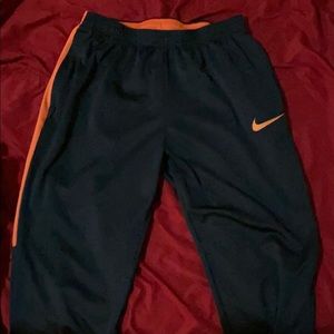 Nike joggers/track points for men